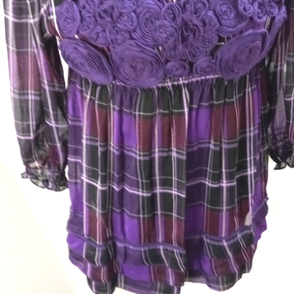 eci NY Plum Rosette Plaid Top Size 4 - Picture 3 of 7